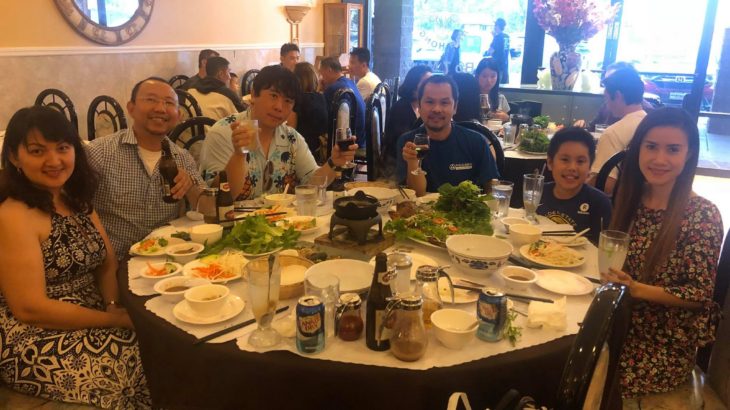 Breakfast and Dinner with Genki koi members at Vietnam restaurant.