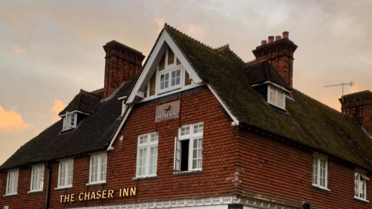 Dinner with Chris Giles Simon Austin Peter Lewis at The Chaser Inn last night.